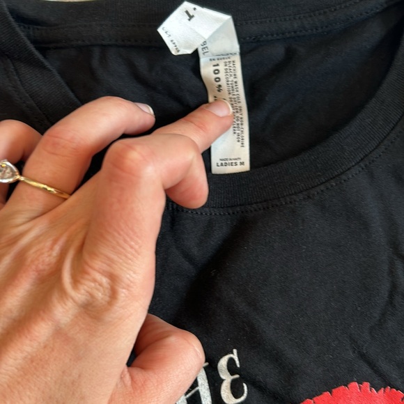 Mr & Mrs Wedding T Shirts Both size medium - Picture 3 of 3